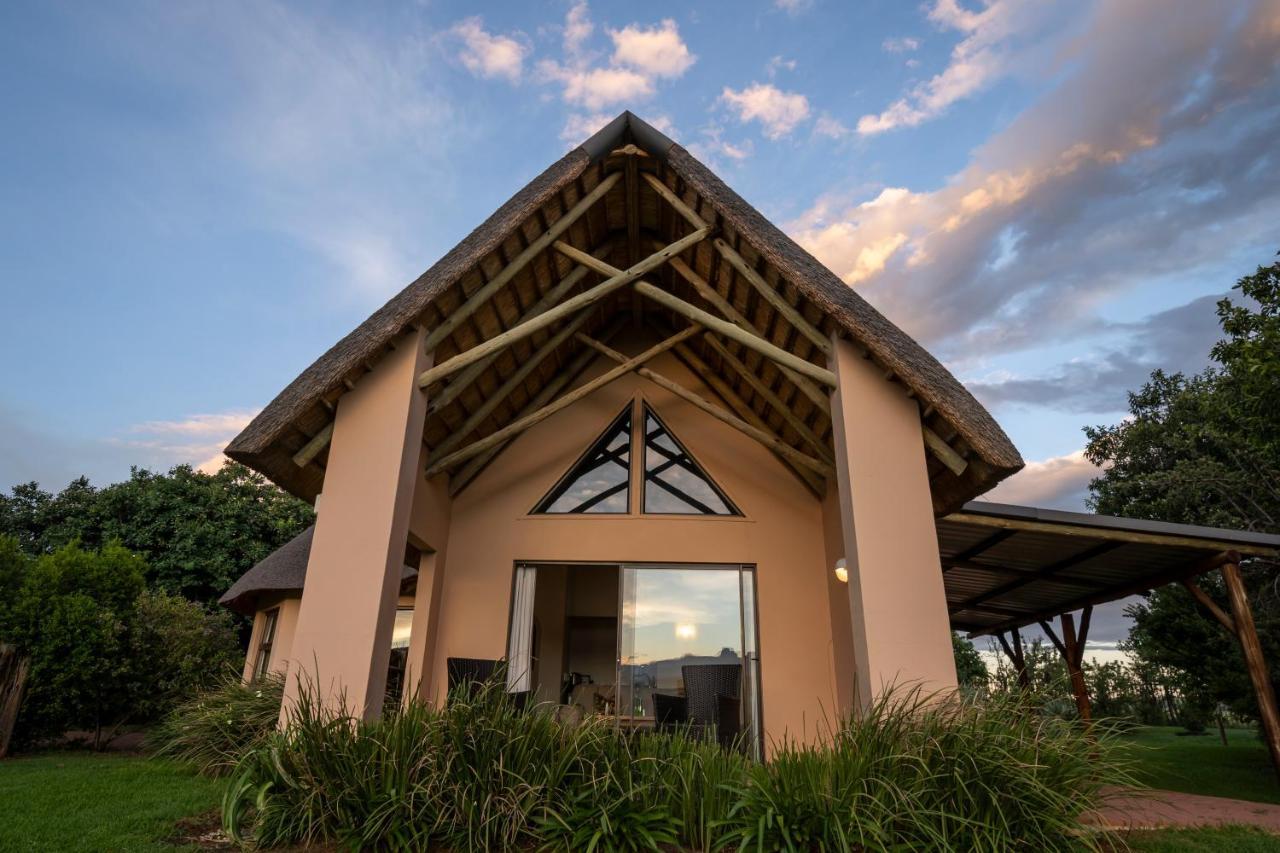 Montusi Mountain Lodge Bonjaneni Exterior photo